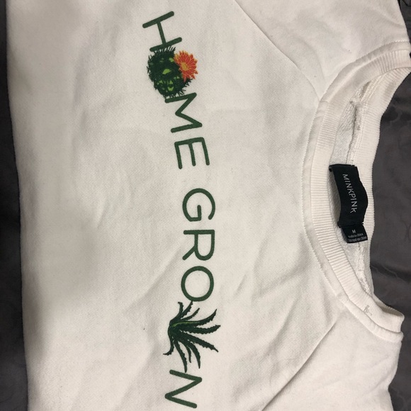 MINKPINK medium cropped white sweater - Picture 3 of 3